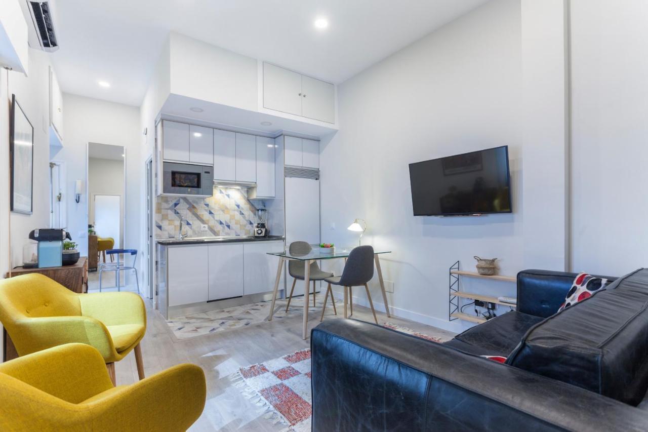 Apartamento Gran Via En Madrid Luaran gambar