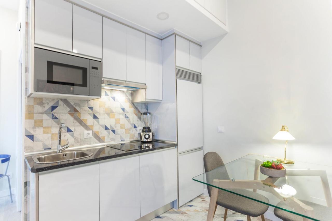 Apartamento Gran Via En Madrid Luaran gambar